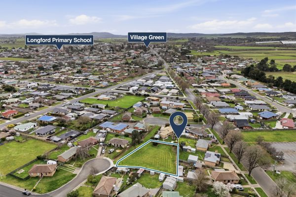2 Bruce Place, LONGFORD, TAS 7301
