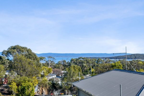 24 Freycinet Drive, COLES BAY, TAS 7215