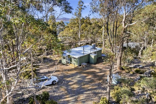 1 Nielsen Crescent, MORASS BAY, TAS 7030